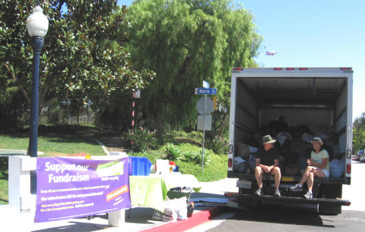 san diegans donate used textiles for charity