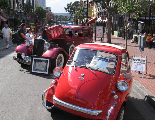 bmw isetta 300 at fifth avenue auto showcase