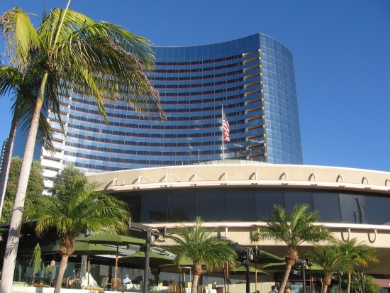 Marriott Hotel as seen from the bayside walkway.