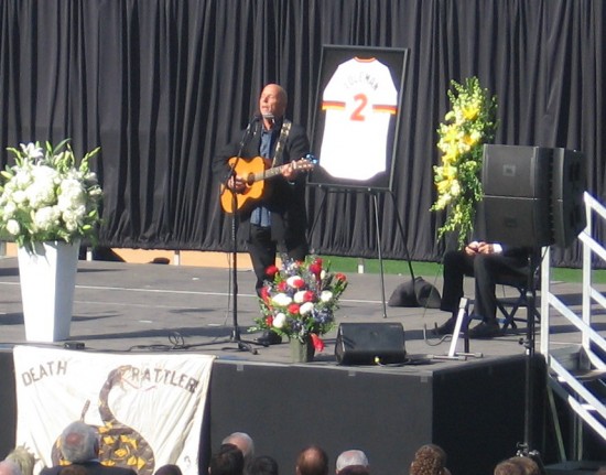 Tim Flannery sings his own composition about Jerry Coleman.