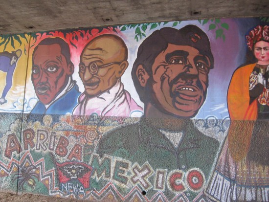 Arriba Mexico on I-5 underpass mural.
