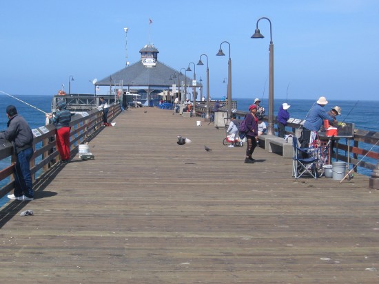 Approaching the Tin Fish restaurant at the end of the pier.