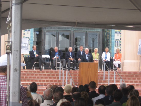 County Supervisor inaugurates new waterfront park.