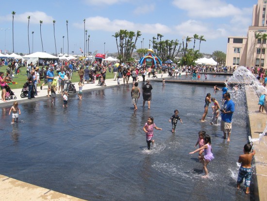 The fountain on the park's south side is busy.