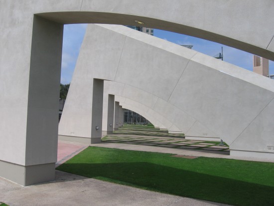 Interesting arches at San Diego Convention Center.