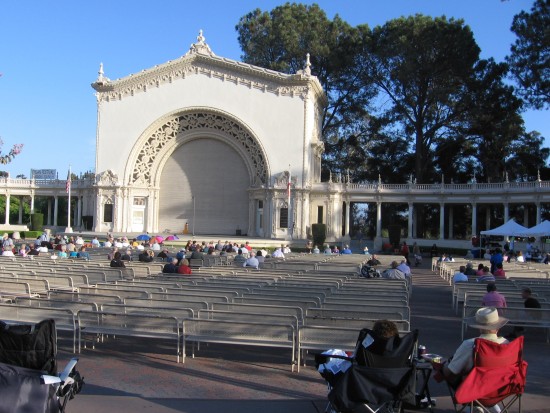 People arrive early to get good seats for tonight's organ concert.