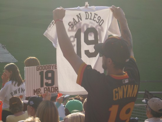 Thank you signs and poignant gestures from the crowd.