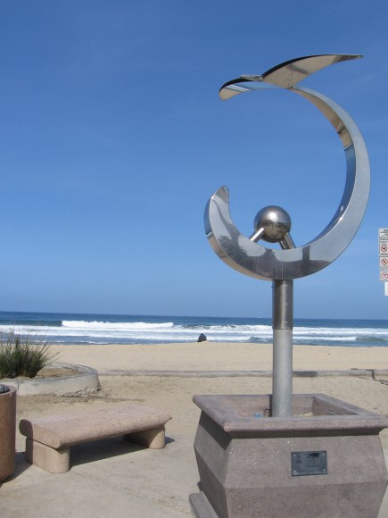 Sea and Sky sculpture by Ken Smith.