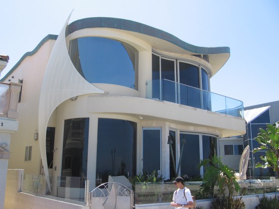 Beautiful and unusual homes line the boardwalk.