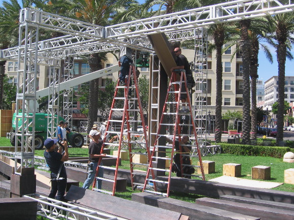 Ubisoft's video game Assassin's Creed Unity to debut at 2014 Comic-Con.