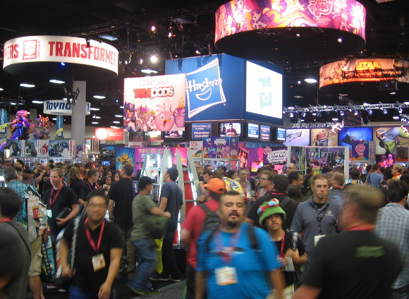 Thousands crammed San Diego Convention Center for Preview Night!