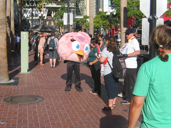 Is that an angry bird or a happy bird, I wonder.