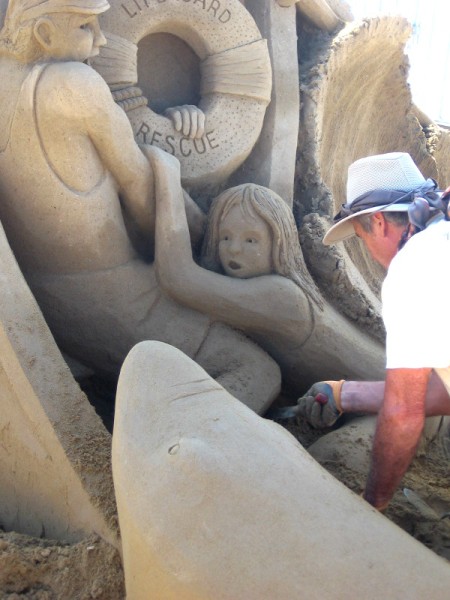 The vibe of this sand sculpture is crazy good.