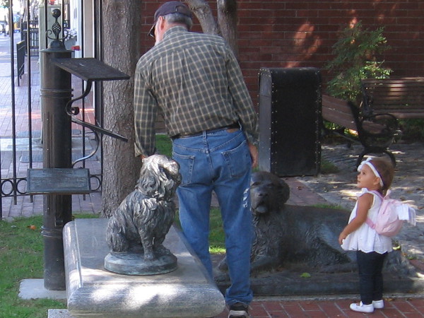 Bum sculpture recalls a wonderful chapter of San Diego's rich history.