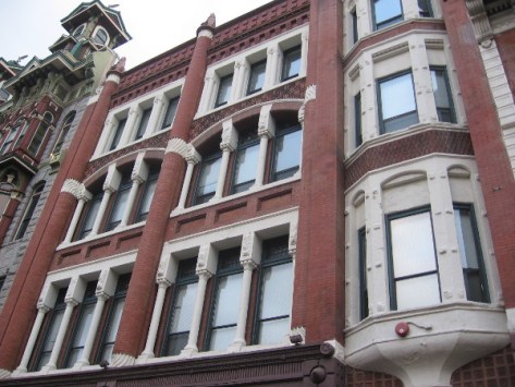 Nesmith-Greeley Building had office of first woman attorney in California Bar Association.