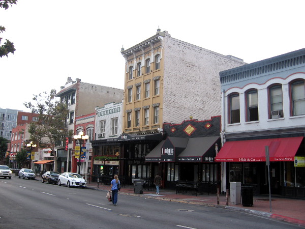Looking down Fifth Avenue one early weekday morning.