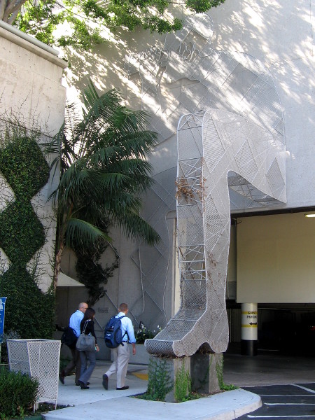 Unique entrance to hidden walkway that provides bay access.