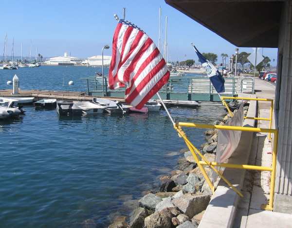 Photo taken behind Coast Guard Auxiliary station on North Embarcadero.