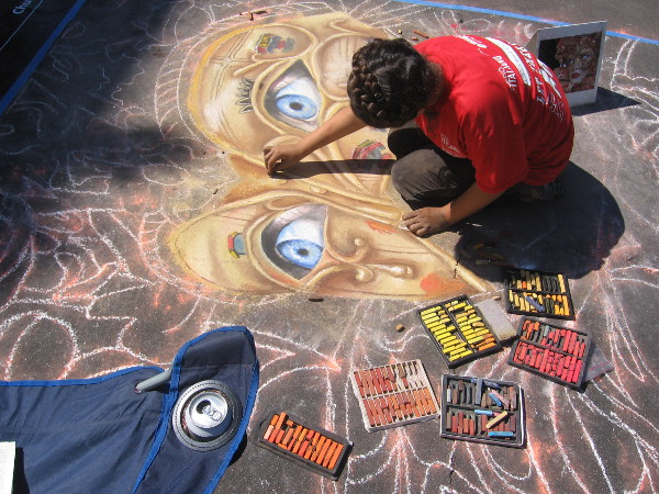 And this is the cool masterpiece young Lidia is producing. Wow!