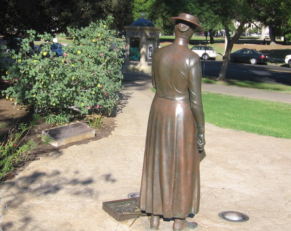 Bronze sculpture stands on footpath between Cabrillo Bridge and Sixth Avenue.