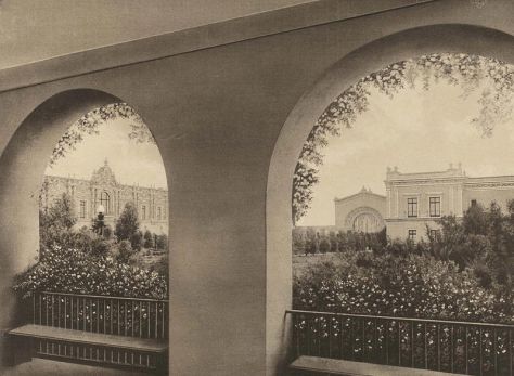 The distant Organ Pavilion appears in this photo between the San Joaquin Valley Building and the Kern and Tulare Counties Building.