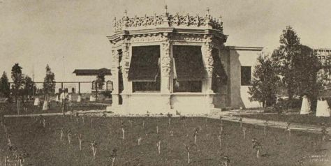 The Lipton Tea Gardens at the Panama-California Exposition, one more interesting image from San Diego's rich history.