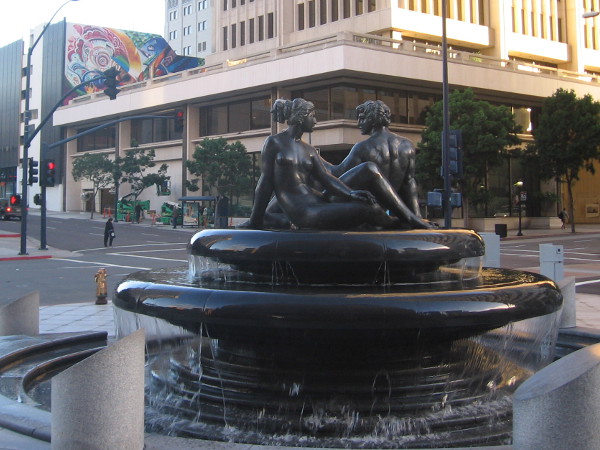 Fountain of Two Oceans sculpture in front of Wells Fargo building in downtown San Diego.