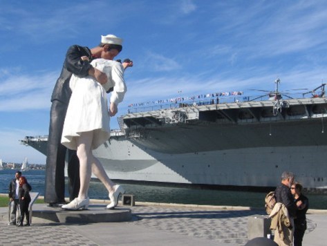 Unconditional Surrender statue on San Diego's Embarcadero near the USS Midway Museum.