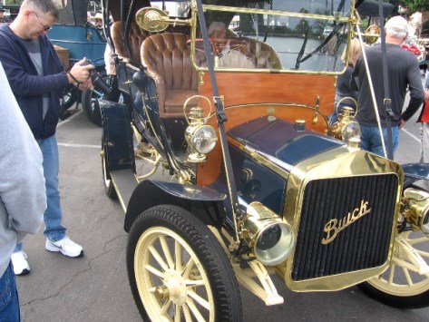 I've never seen so many cameras taking so many photographs in one place!