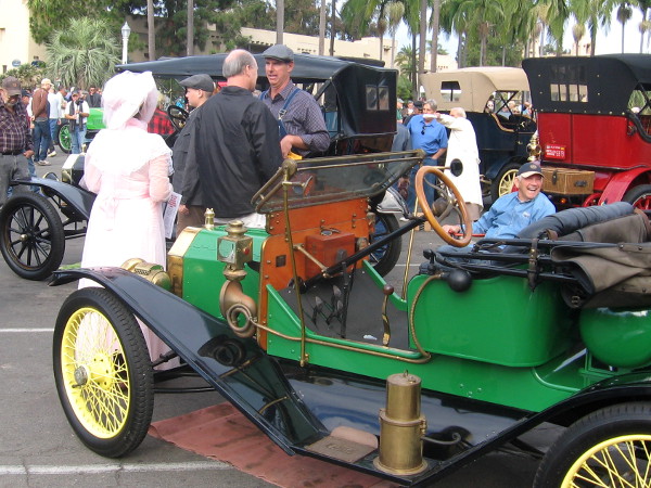 Folks are talking and having a whole lot of fun!