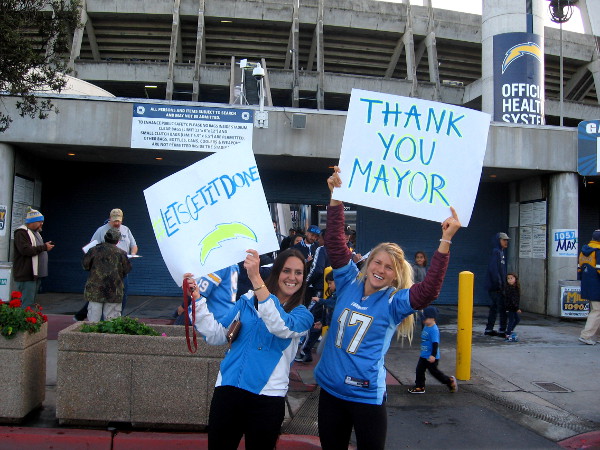 Ladies thank Mayor Faulconer for expediting the process to hopefully keep our much-loved NFL team in San Diego.