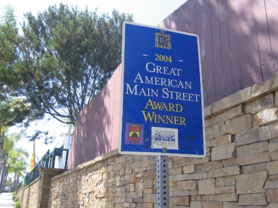 Pacific Coast Highway through Encinitas won Great American Main Street award in 2004.