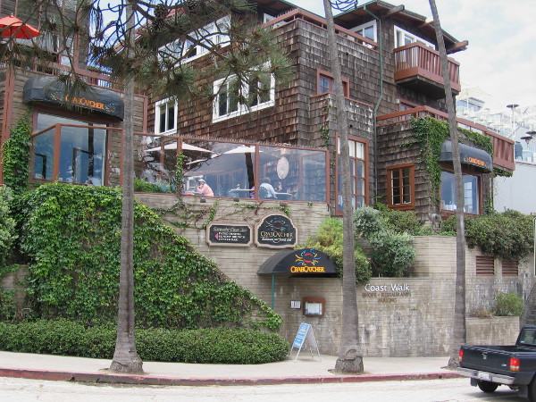 About to turn north, beginning down Coast Boulevard, toward La Jolla Cove.