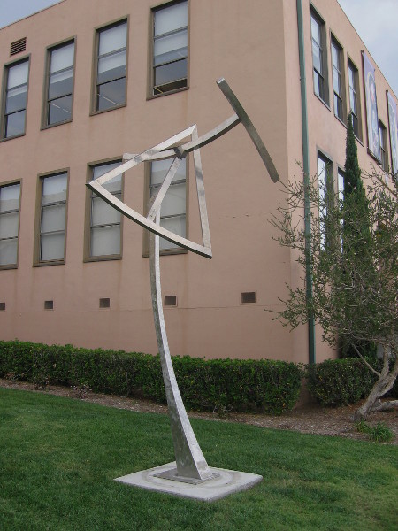 Archimage by Jeffery Laudenslager, whose sculptures often use odd geometry to boggle the mind. This piece, near the Dance Place, won an Orchid award in 1999.