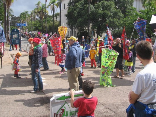 Garden Party of the Century parade turns the corner and heads down El Prado toward Plaza de Panama.
