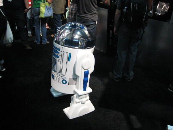 R2-D2 looks kind of lonely.