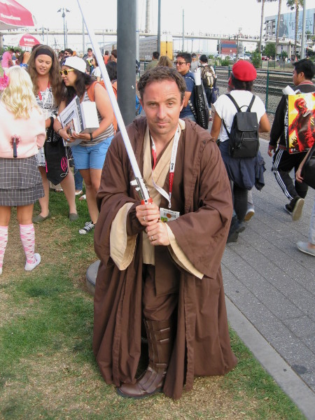 Obi-Wan Kenobi seemed to have the situation in hand. That's a pretty big crowd passing by, however, and I've seen a number of nasty-looking villains!