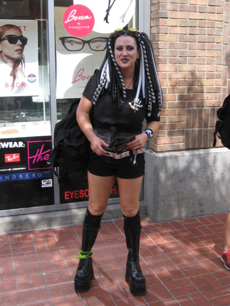 I asked this lady about her cosplay. She said it was nothing in particular.