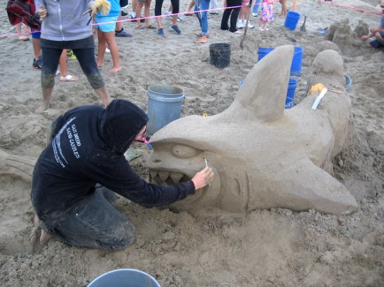 Hope it doesn't bite.