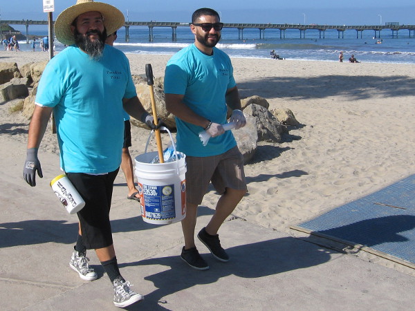 Lots of smiles were seen all over Ocean Beach during the trash removal event.