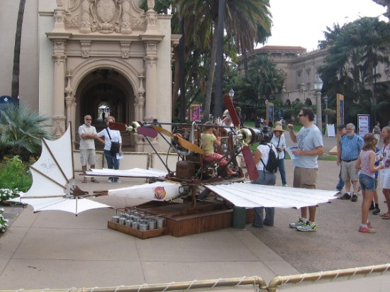 This fantastic, imaginative creation is called the Strato Sculpin. It's a project of the Starburner Galactic Courier Service, a local steampunk group!