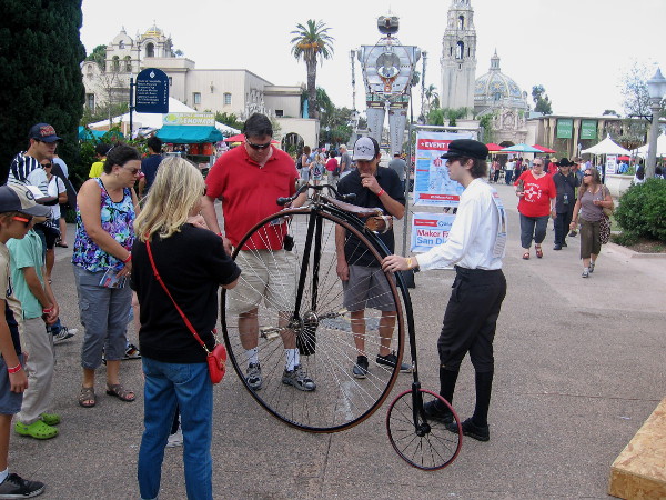 This cool guy with the big wheeled penny-farthing bicycle is often seen around Balboa Park. He has appeared in other blog posts. I spoke briefly with him and he's really nice!