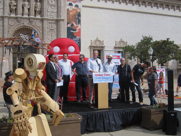 Shortly after 10:30, San Diego Mayor Faulconer welcomed the attendees to the first annual Maker Faire.