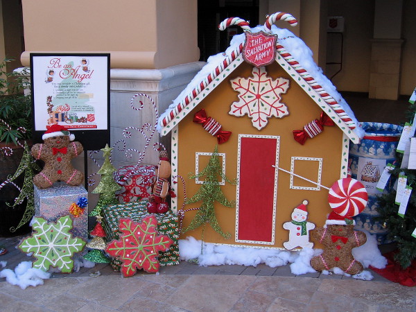 There are many opportunities to help others in need this holiday season, in San Diego and around the world.