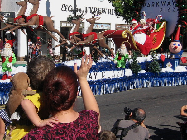 And at the end of the parade, as always, there was Santa Claus. He seems to be enjoying the sunny Southern California day. Ho, ho, ho! Merry Christmas!