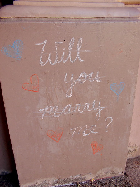 Someone wrote Will You Marry Me in chalk near where people walk down El Prado. I wonder what the answer was.