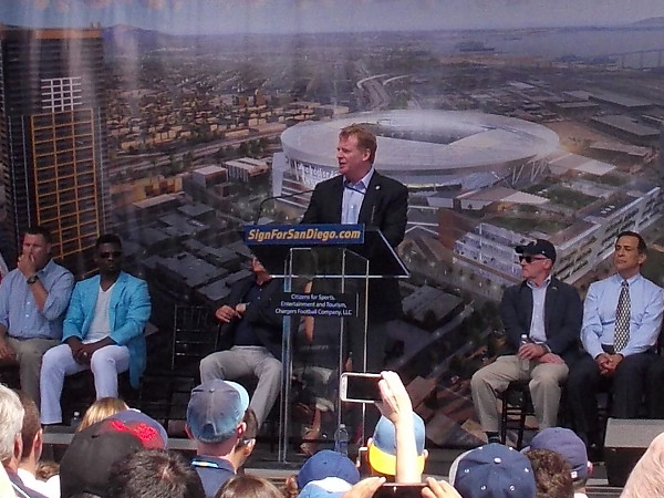 Roger Goodell, Commissioner of the National Football League, advocates for a new football stadium downtown.