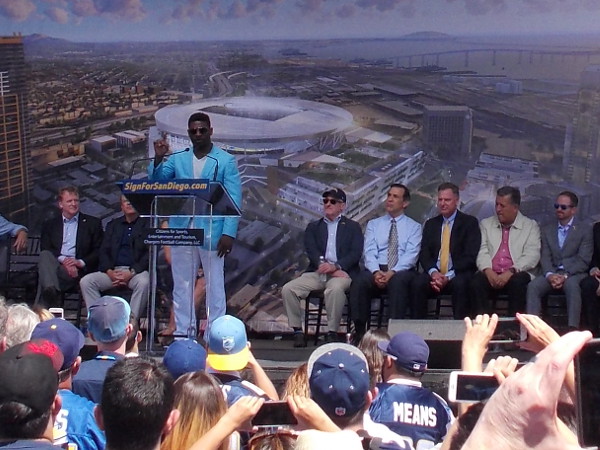 LaDainian Tomlinson, one of the best running backs in NFL history, flew in from Texas for the event. He was clearly the crowd favorite and received loud cheers.