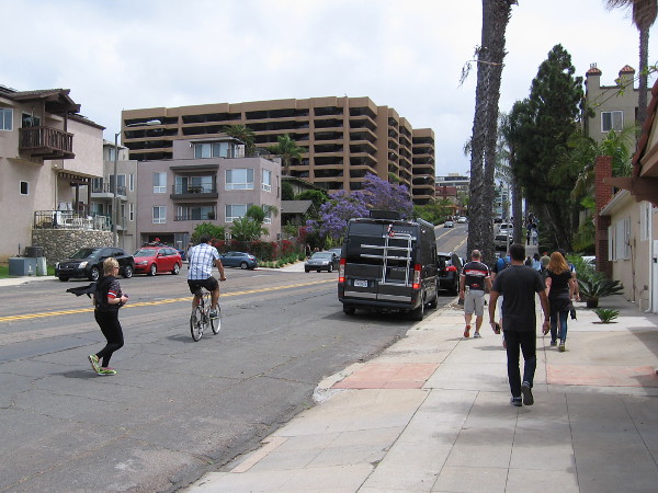 And folks headed home. You can see more of the Laurel Street hill in this pic. The first part is definitely the steepest.