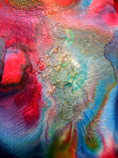 01 Close-up photo of amazing holographic painting by Liguori.